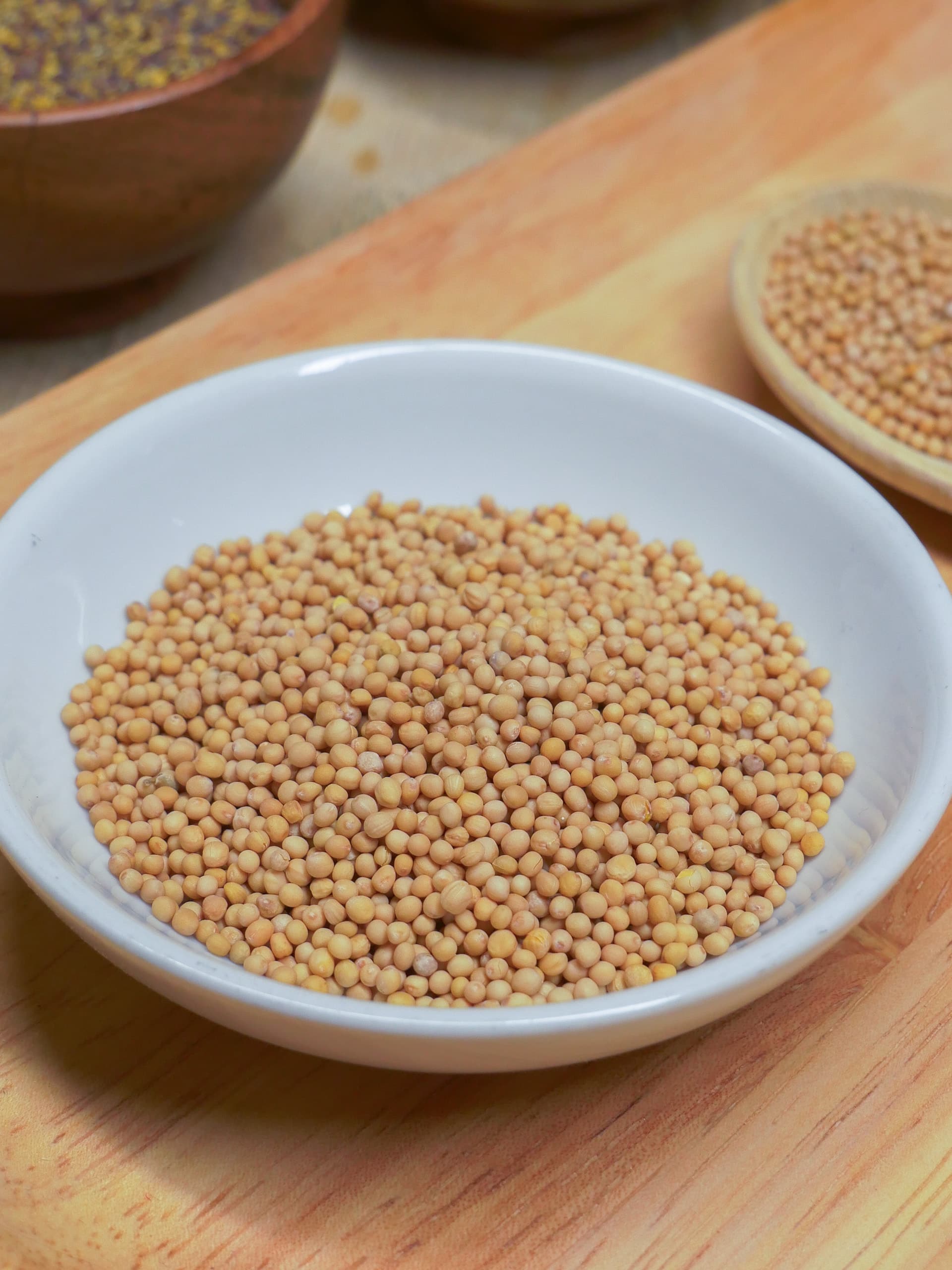 Yellow or White Mustard Seeds